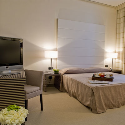 H2C Hotel Napoli Bagian luar foto