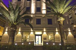 H2C Hotel Napoli Bagian luar foto